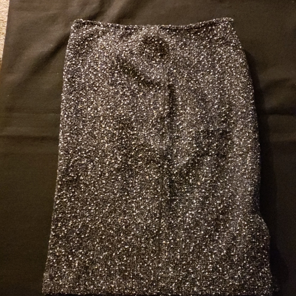 Lafayette 148 size 4 pencil skirt